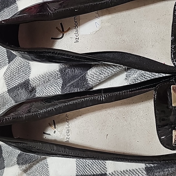 Black liz claiborne flat with silver crystal buckle. Size 9.5 - Picture 3 of 4